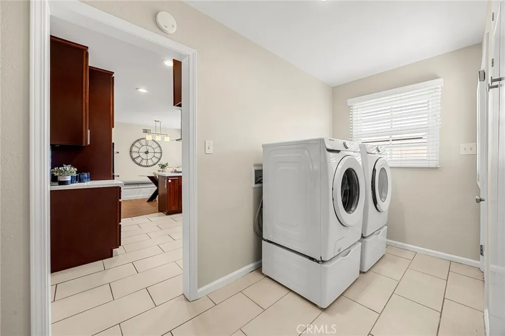330 Magnolia Avenue Brea, CA 92821
