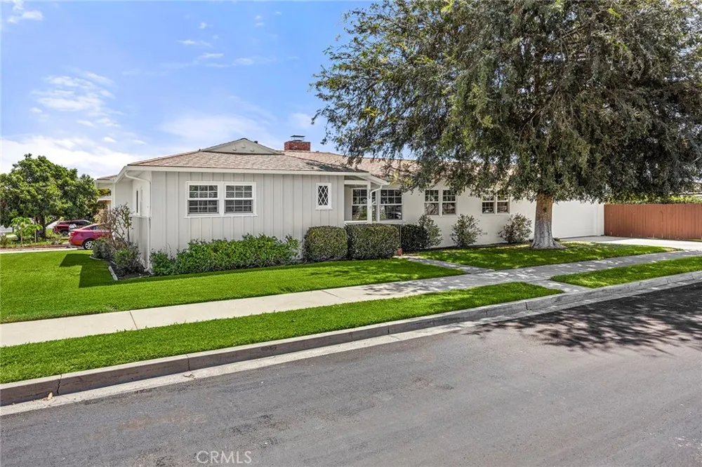 330 Magnolia Avenue Brea, CA 92821