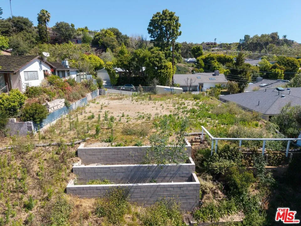 1025 Las Pulgas Road Pacific Palisades, CA 90272
