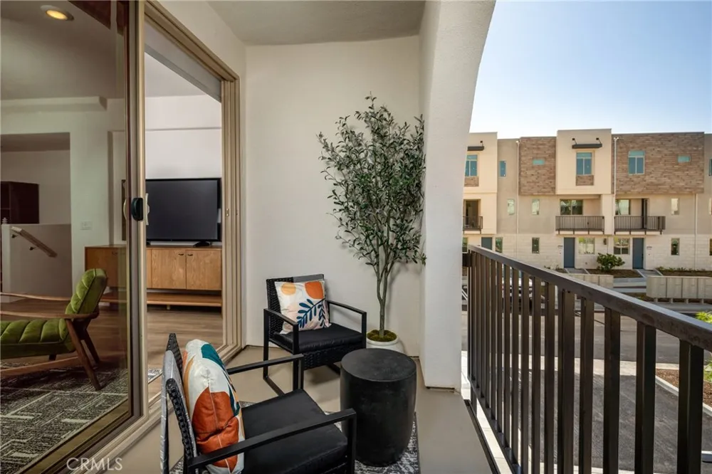1587 W Maddison Way San Pedro, CA 90732