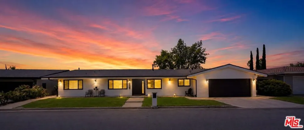20326 Alerion Place Los Angeles, CA 91364