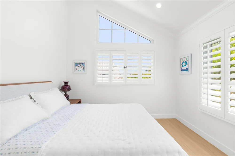 19401 Merion Circle Huntington Beach, CA 92648