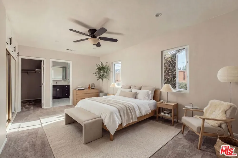 14212 Leadwell Street Van Nuys, CA 91405