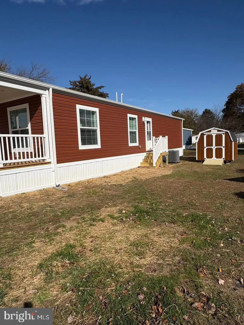 6 GREENWOOD CIRCLE Clayton, DE 19938