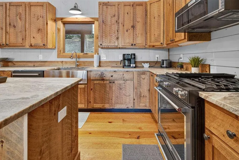 78 Deer Crest Road Blue Ridge, GA 30513