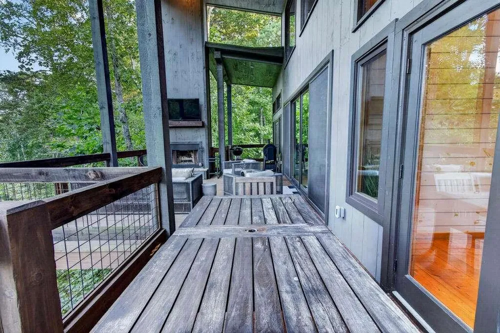 78 Deer Crest Road Blue Ridge, GA 30513