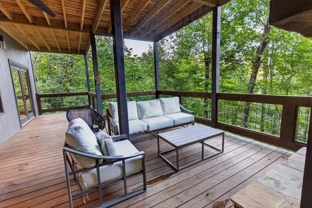 78 Deer Crest Road Blue Ridge, GA 30513