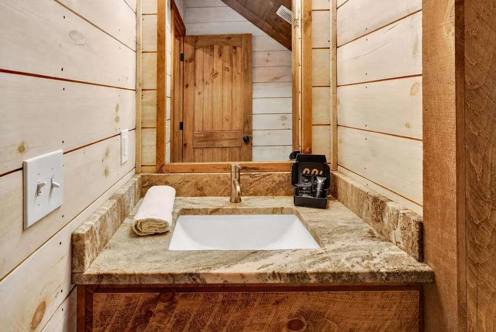 78 Deer Crest Road Blue Ridge, GA 30513