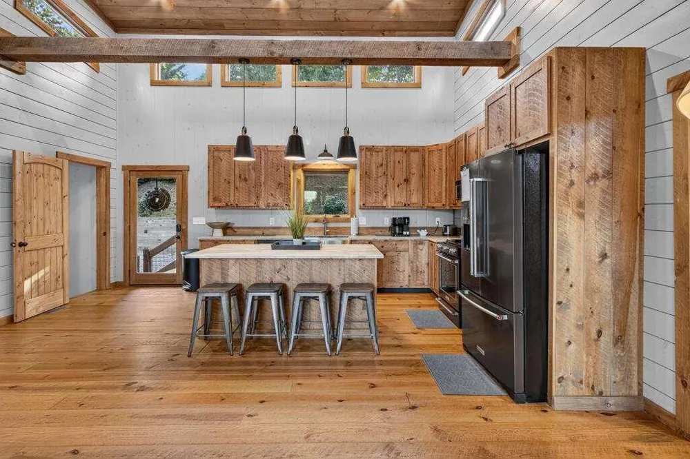 78 Deer Crest Road Blue Ridge, GA 30513