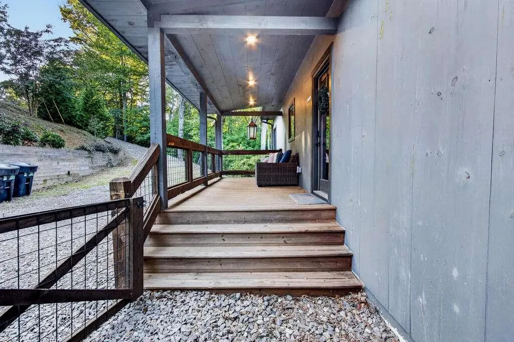 78 Deer Crest Road Blue Ridge, GA 30513