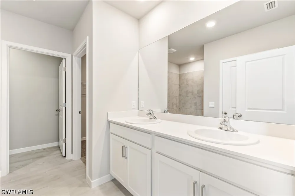 SHADE TREE LOOP Punta Gorda, FL 33982