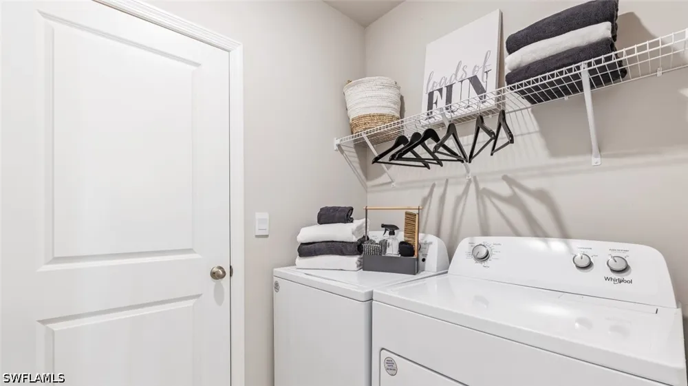 SHADE TREE LOOP Punta Gorda, FL 33982