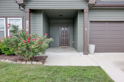 1107 Eagles View Dr