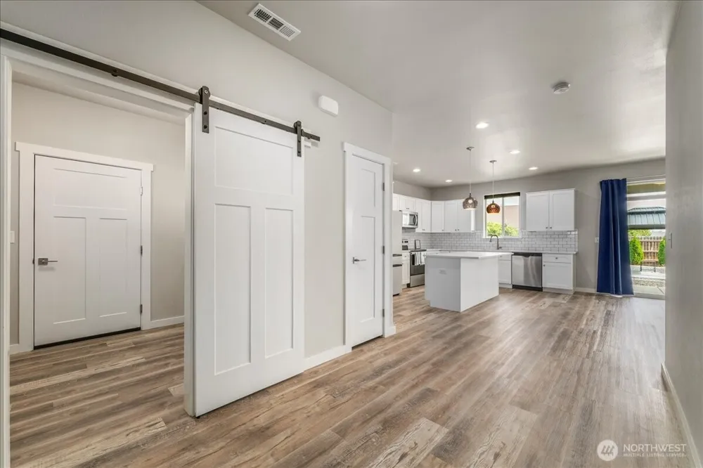 203 Gold Cup Dr. Moses Lake, WA 98837