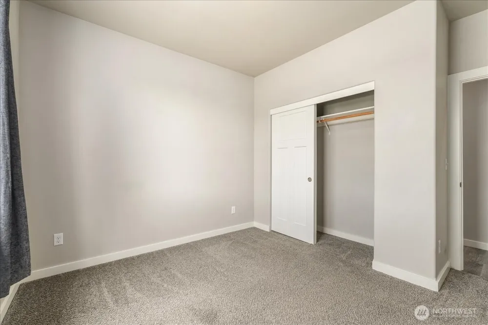 203 Gold Cup Dr. Moses Lake, WA 98837