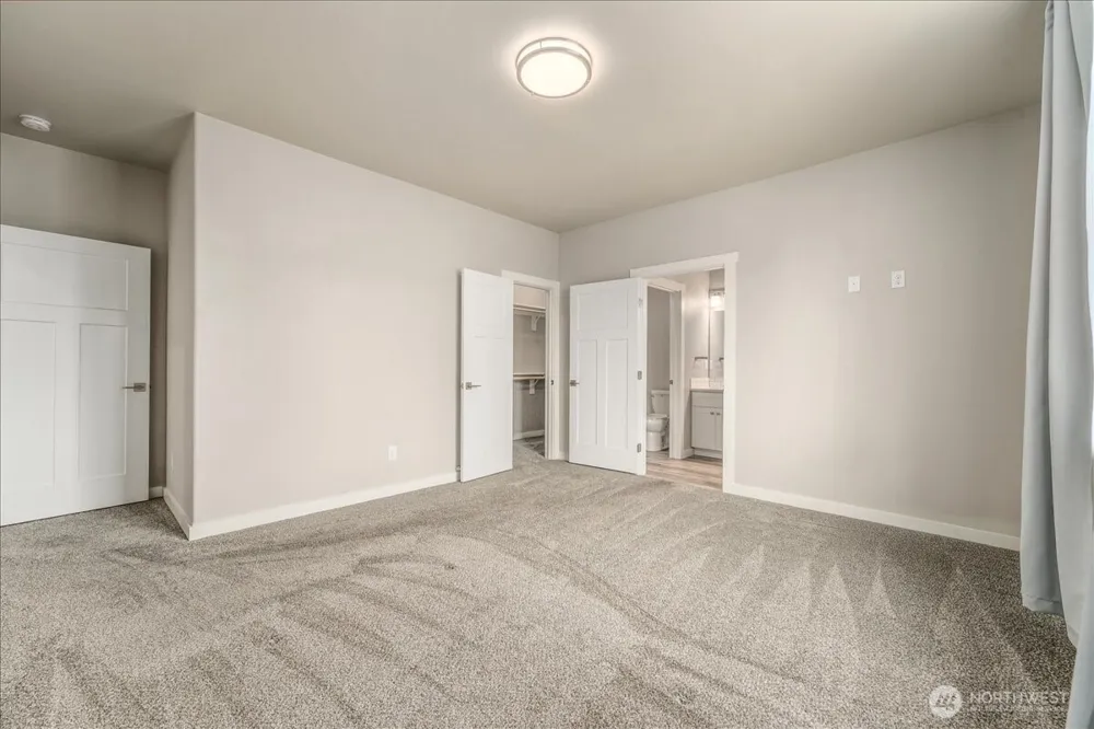 203 Gold Cup Dr. Moses Lake, WA 98837
