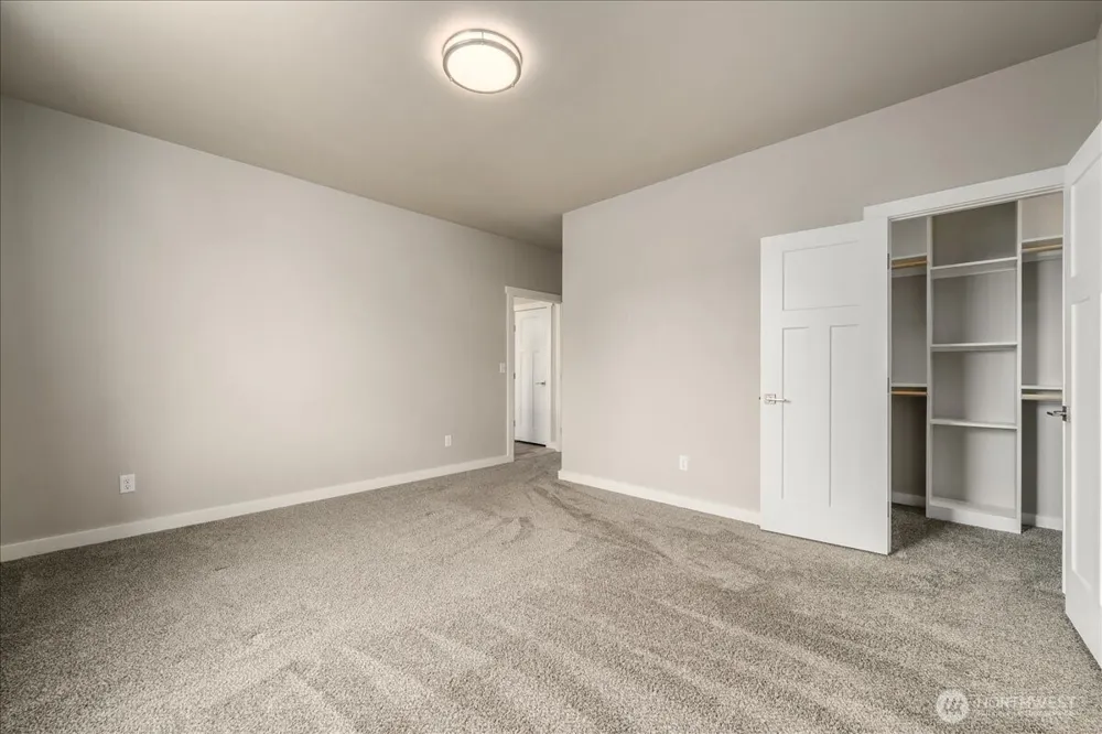 203 Gold Cup Dr. Moses Lake, WA 98837