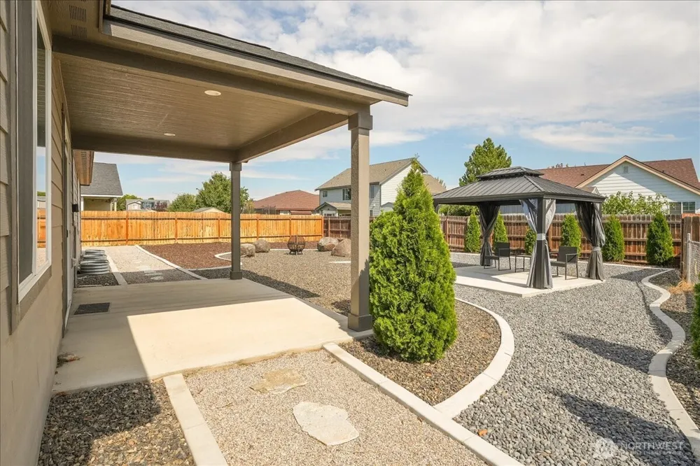 203 Gold Cup Dr. Moses Lake, WA 98837