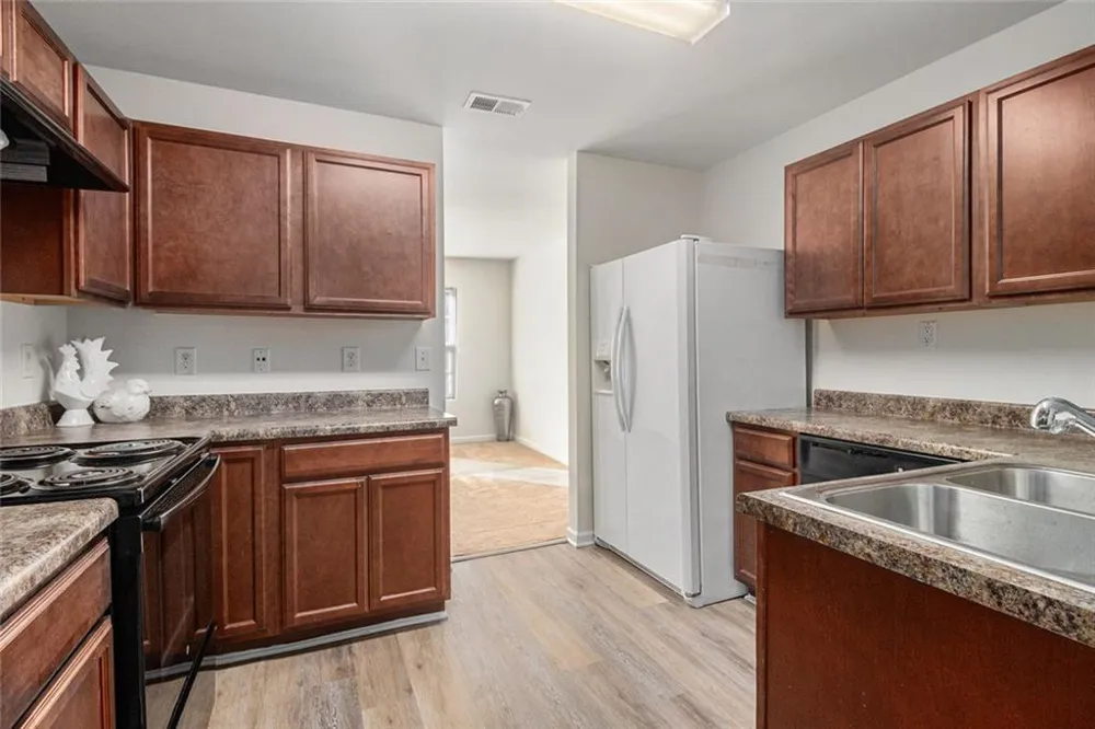 6257 Ellenwood Drive Rex, GA 30273