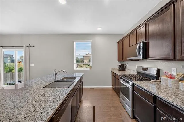 914 Charlton Drive Windsor, CO 80550