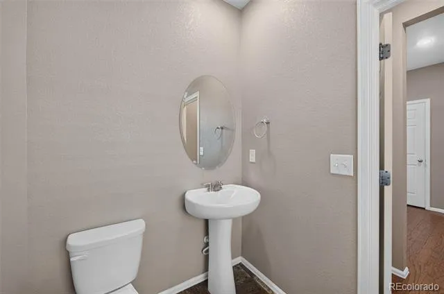 914 Charlton Drive Windsor, CO 80550