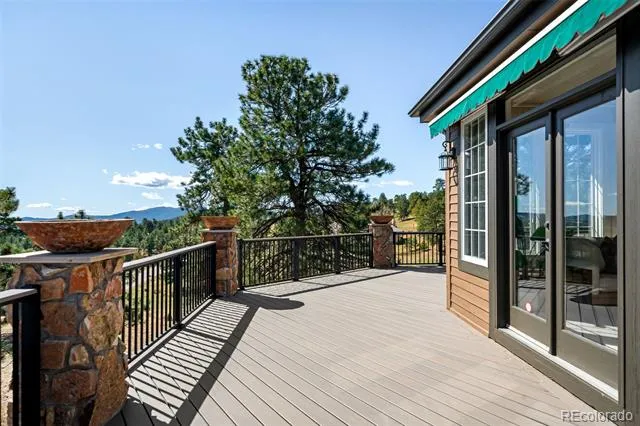 27927 Meadowlark Drive Golden, CO 80401