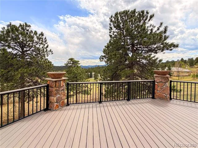 27927 Meadowlark Drive Golden, CO 80401