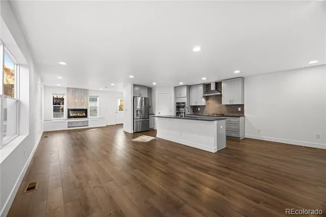3054 Speer Boulevard Denver, CO 80211