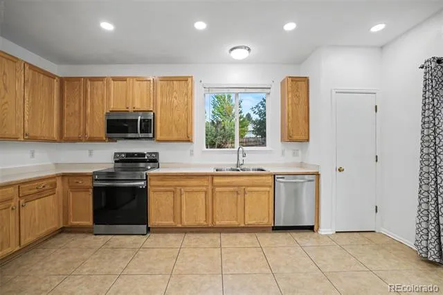 21030 Glacier Park Cove Parker, CO 80138