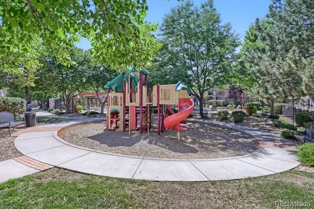 6703 S Winnipeg Circle #101 Aurora, CO 80016