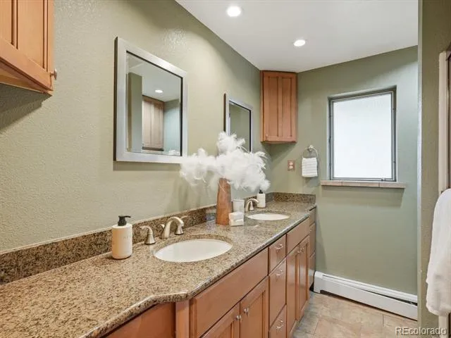 7255 W 8th Avenue Denver, CO 80214
