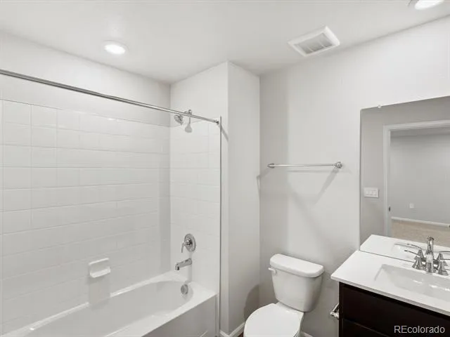 1600 Riverplace Drive #4 Windsor, CO 80550