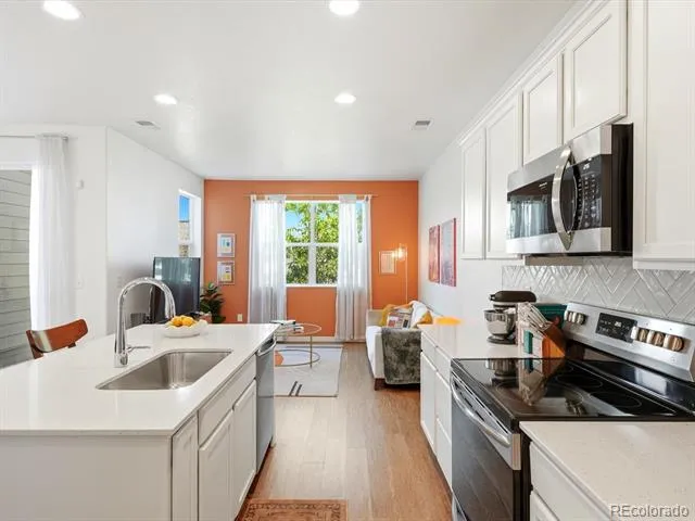 4047 E 98th Place Thornton, CO 80229