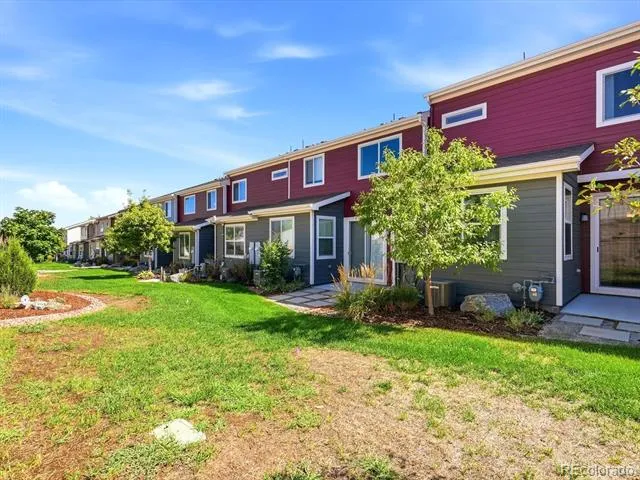 4047 E 98th Place Thornton, CO 80229
