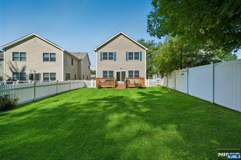 1627 Broad Street Bloomfield, NJ 07003