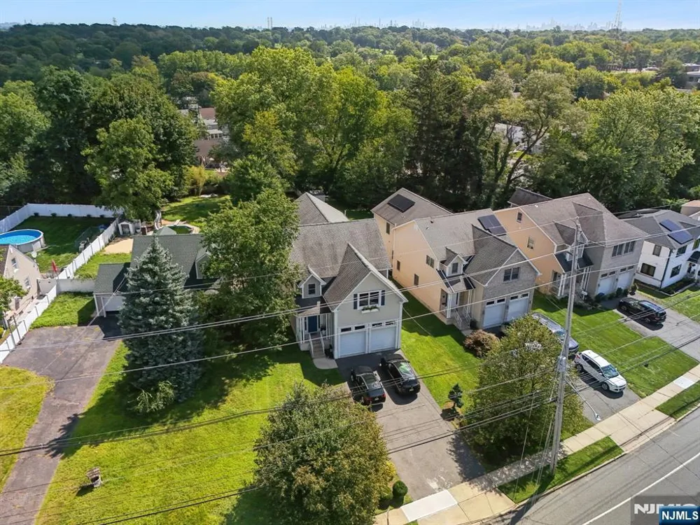 1627 Broad Street Bloomfield, NJ 07003