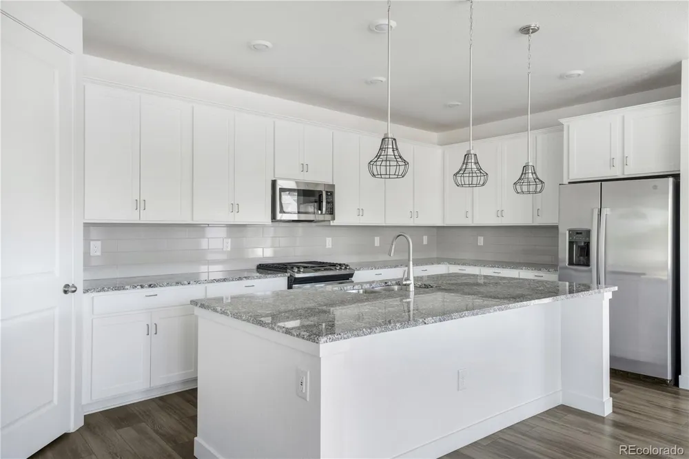 8886 S Tibet Court Aurora, CO 80016