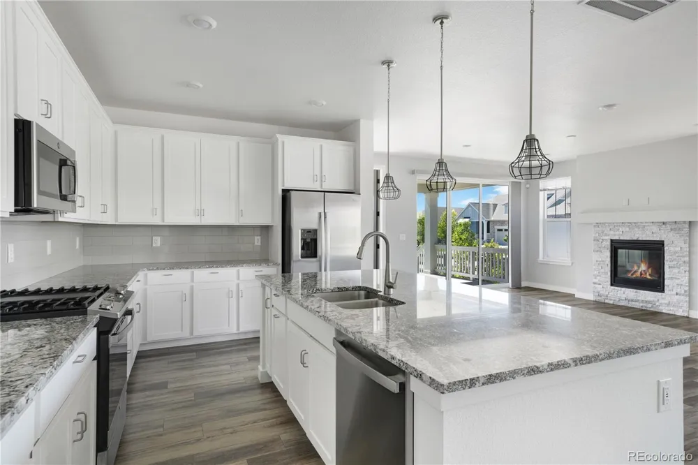 8886 S Tibet Court Aurora, CO 80016