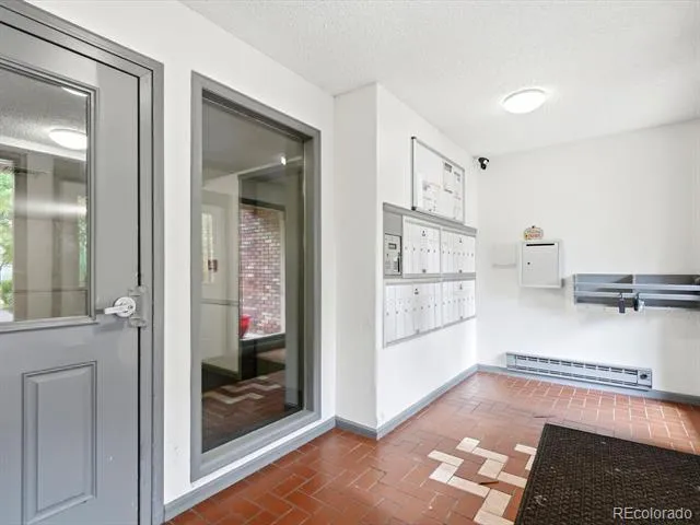 431 S Kalispell Way #208 Aurora, CO 80017