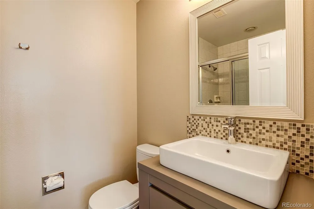 6431 E Radcliff Avenue Cherry Hills Village, CO 80111
