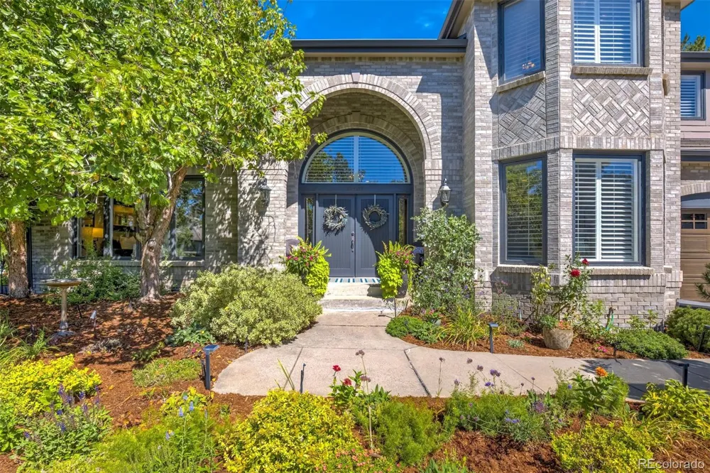 6431 E Radcliff Avenue Cherry Hills Village, CO 80111