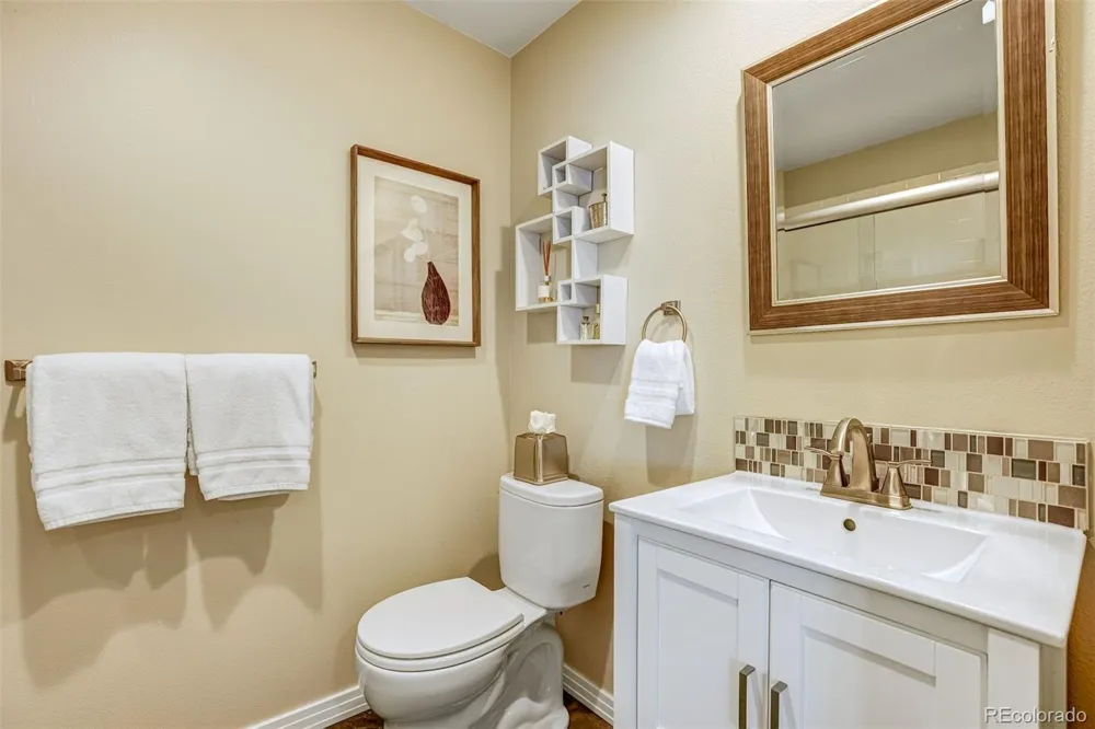 6431 E Radcliff Avenue Cherry Hills Village, CO 80111
