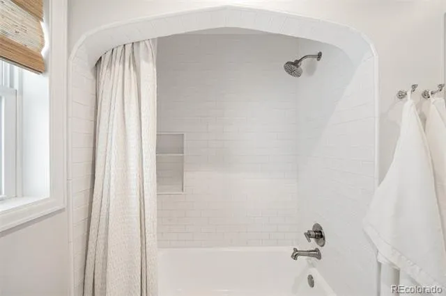 1130 Monaco Parkway Denver, CO 80220