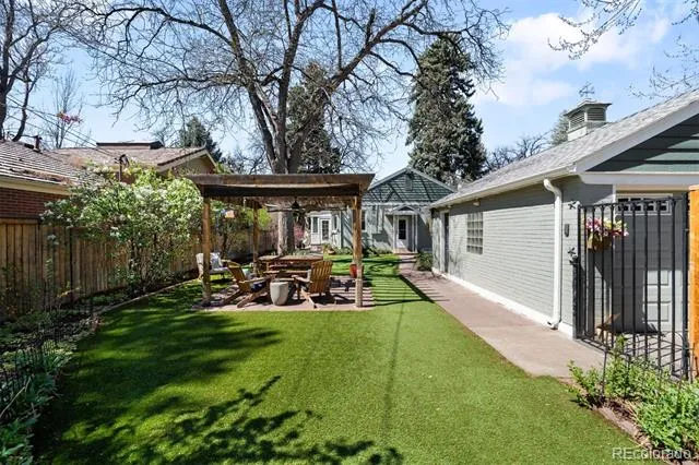 1130 Monaco Parkway Denver, CO 80220