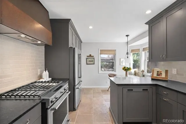 1130 Monaco Parkway Denver, CO 80220