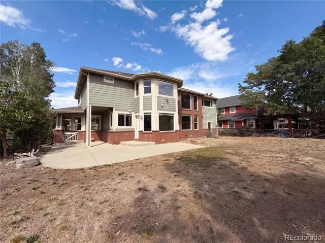 1138 Wyndemere Circle Longmont, CO 80504