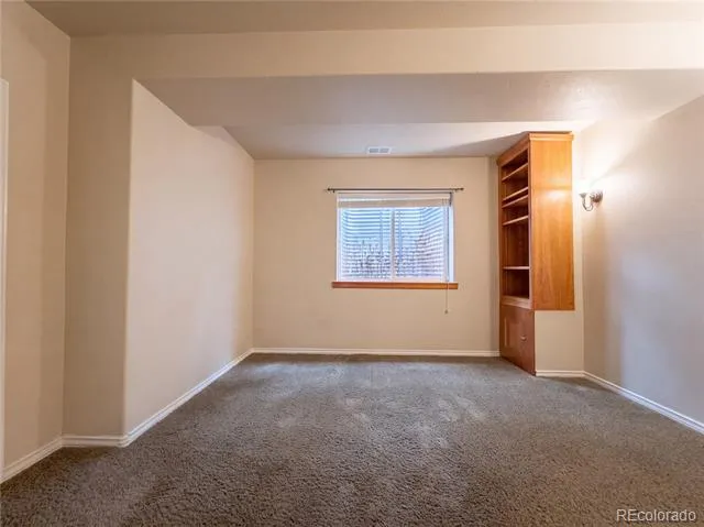 1138 Wyndemere Circle Longmont, CO 80504