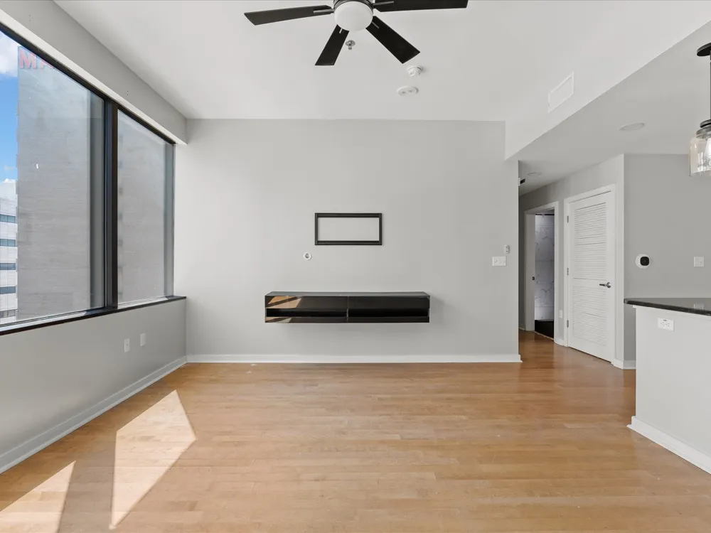 1200 Main Street #1612 Dallas, TX 75202