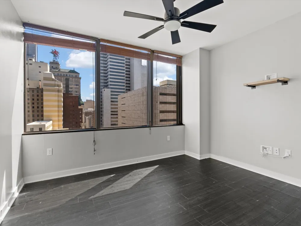 1200 Main Street #1612 Dallas, TX 75202