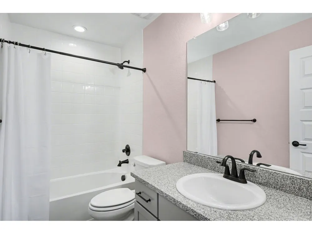 2124 Glean Court Windsor, CO 80550